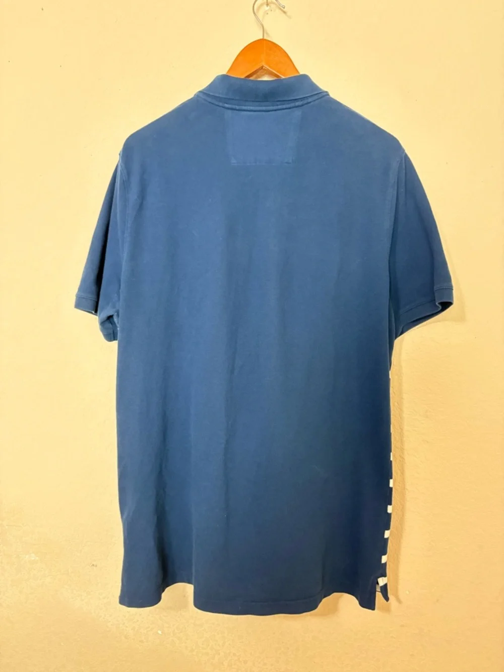 Banana Republic MULTI-STRIPE PIQUE POLO Blue & White Short Sleeve Shirt Large
